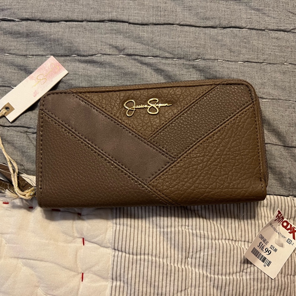 NEW Jessica Simpson Wallet